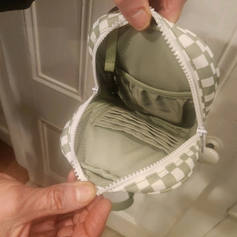 Brixley Small Green/ White Checkered Crossbody Bag with Built-In Card Holder - Picture 3 of 10